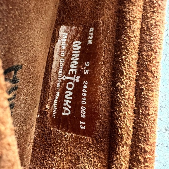 Minnetonka El Paso II Brown Suede Embroidered Women’s 9.5 Moccasins Southwest - Picture 4 of 5